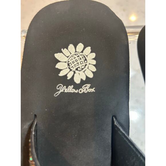 Yellow Box Beaded Leather Flip Flops - Black Sparkle - 9.5 - Picture 2 of 5